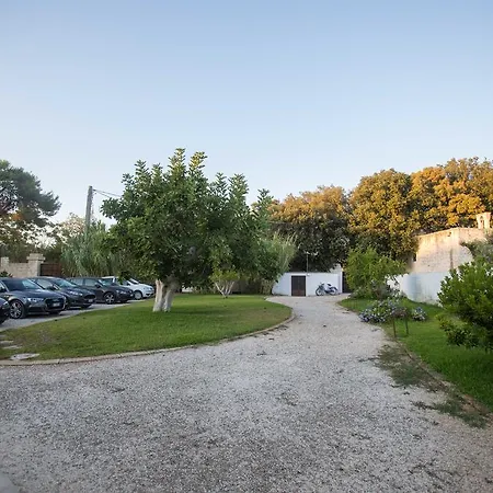 Apart-hotel Masseria Del Salento Santa Marina