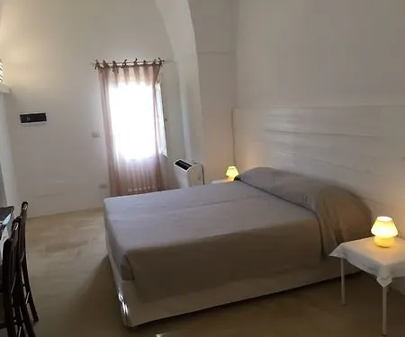 Santa Marina Masseria Del Salento 公寓式酒店 加利波利